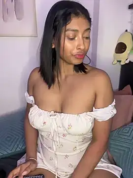 Snapshot of Isabella_fasilier chatting on January 2025 08:51:02 AM Isabella fasilier online show from January 2025 08:51:02 AM