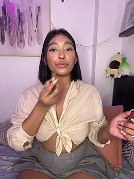 Snapshot of Isabella_fasilier chatting on March 2025 10:42:01 PM Isabella fasilier online show from March 2025 10:42:01 PM