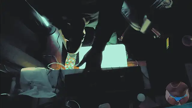 Snapshot of Pressure69mee chatting on March 2025 01:43:01 AM Pressure69mee online show from March 2025 01:43:01 AM