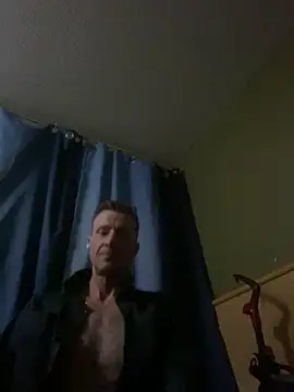 Chrisyyc69eqt online show from September 2025 12:27:02 PM