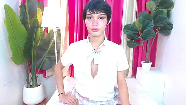Snapshot of Notaestheticallykylinee chatting on June 2026 02:29:01 AM Notaestheticallykylinee online show from June 2026 02:29:01 AM