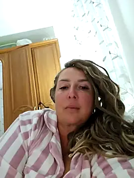 MariaRichi  online show from September 2025 06:57:01 PM