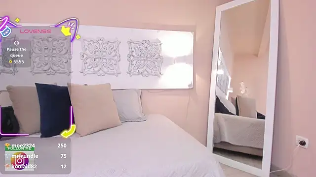 adelaa 11 online show from December 2025 07:53:02 PM