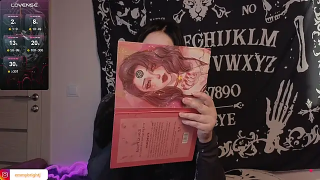 Snapshot of Emmybrightj_ chatting on October 2025 02:00:01 AM Emmybrightj online show from October 2025 02:00:01 AM