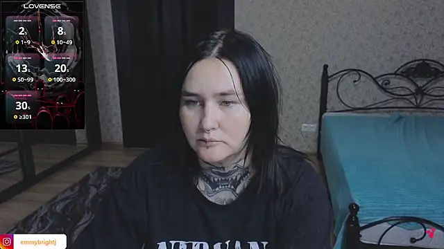 Snapshot of Emmybrightj_ chatting on November 2025 06:21:01 PM Emmybrightj online show from November 2025 06:21:01 PM