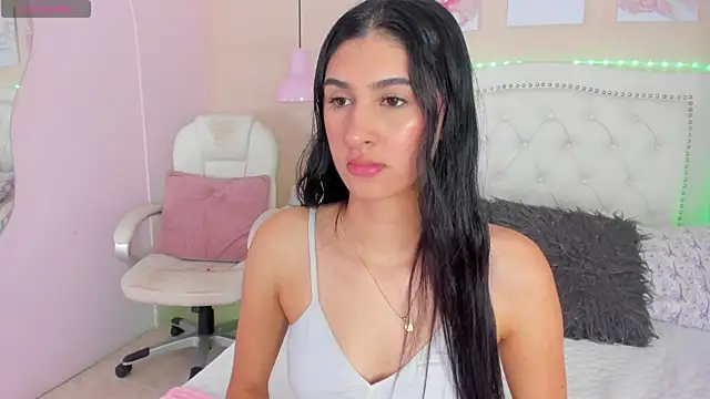 Ashley Evans18 online show from January 2025 11:33:01 AM