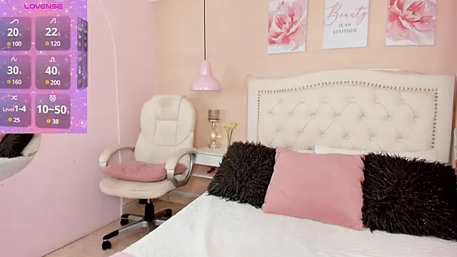 Ashley Evans18 online show from March 2025 12:12:01 PM