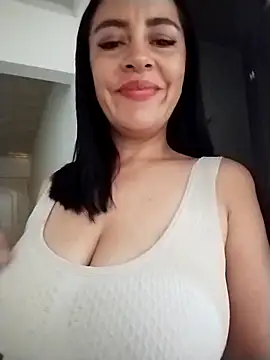 Snapshot of hailey85 chatting on December 2025 03:30:01 PM hailey85 online show from December 2025 03:30:01 PM