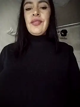 Snapshot of hailey85 chatting on December 2025 07:32:01 PM hailey85 online show from December 2025 07:32:01 PM