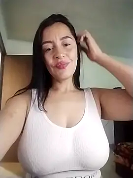 Snapshot of hailey85 chatting on February 2026 10:18:01 PM hailey85 online show from February 2026 10:18:01 PM