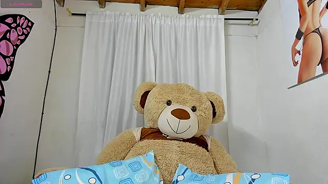 sweet amalia4 online show from September 2025 03:04:01 PM