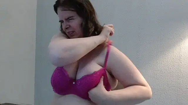 desiree1981 online show from June 2026 09:07:02 AM