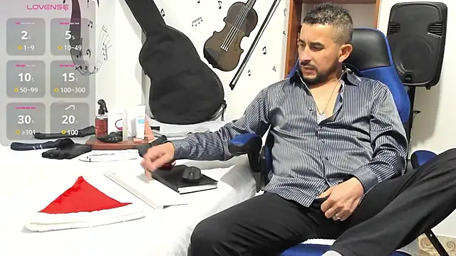 Yeol King online show from December 2024 06:05:02 PM