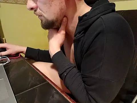 Snapshot of Regularfucker28 chatting on February 2025 02:40:01 AM Regularfucker28 online show from February 2025 02:40:01 AM