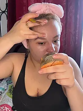 Snapshot of Naiara_Sex_ chatting on April 2026 06:03:01 PM Naiara Sex online show from April 2026 06:03:01 PM