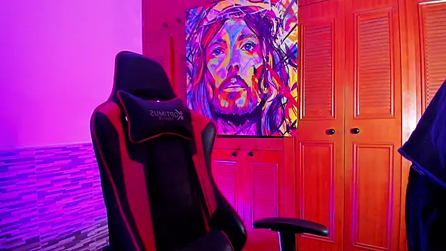 Dimitri higth420 online show from February 2025 09:31:02 PM