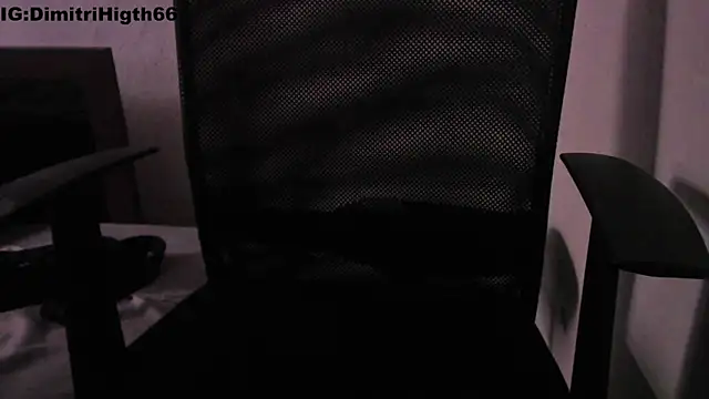 Dimitri higth420 online show from February 2026 09:07:01 PM