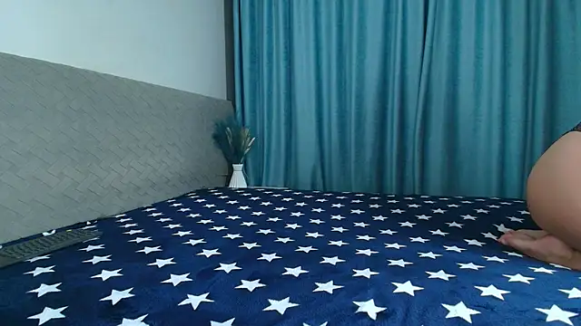 Snapshot of ElizaaXO chatting on September 2025 04:45:02 PM ElizaaXO online show from September 2025 04:45:02 PM