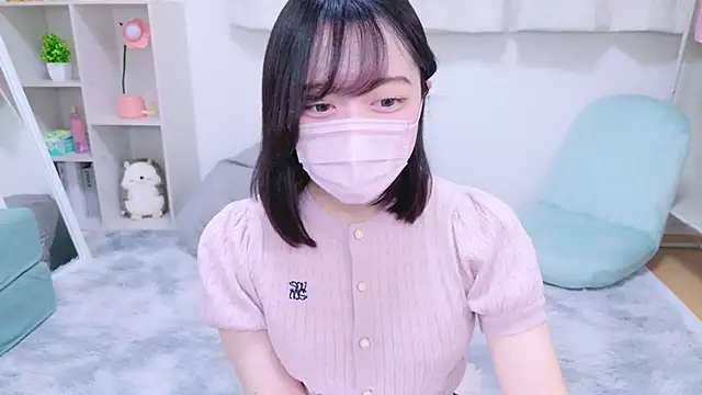 Snapshot of Yurie_ chatting on December 2024 02:42:01 AM Yurie  online show from December 2024 02:42:01 AM