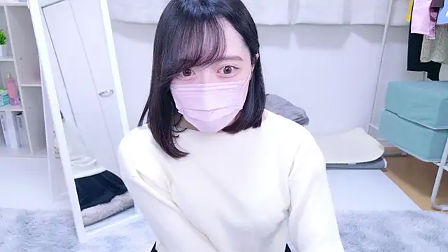 Snapshot of Yurie_ chatting on December 2024 03:02:02 AM Yurie  online show from December 2024 03:02:02 AM