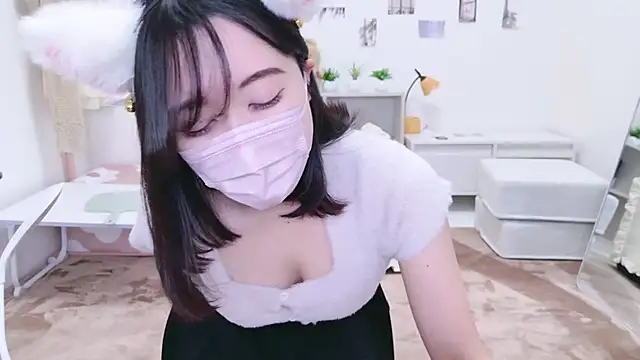 Snapshot of Yurie_ chatting on February 2025 11:13:02 AM Yurie  online show from February 2025 11:13:02 AM