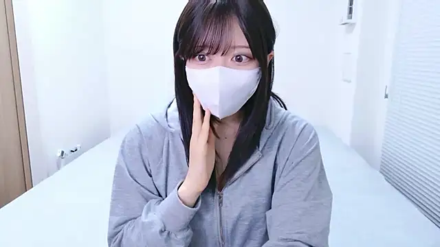 Yurie  online show from May 2026 02:11:01 PM