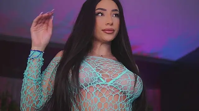 GinaValentinna online show from January 2026 07:48:01 PM