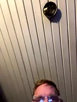 Snapshot of luv2cum7491 chatting on December 2024 03:30:01 AM luv2cum7491 online show from December 2024 03:30:01 AM