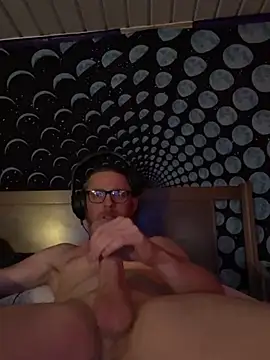 Snapshot of luv2cum7491 chatting on February 2025 01:58:01 AM luv2cum7491 online show from February 2025 01:58:01 AM