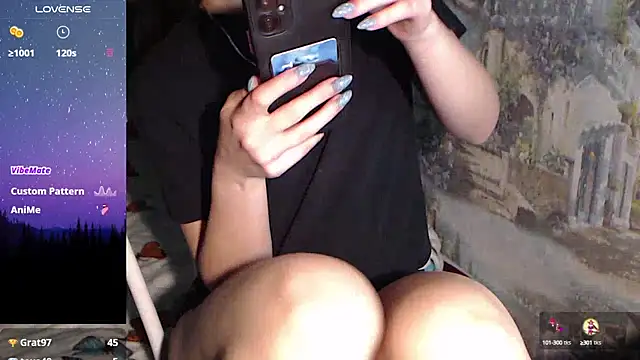 -LauraGold- online show from January 2025 04:17:01 PM