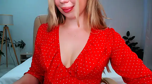 Snapshot of NaughtyNylonFeet chatting on January 2025 04:18:02 AM NaughtyNylonFeet online show from January 2025 04:18:02 AM