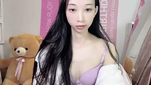 Snapshot of Lili-2 chatting on December 2024 04:36:01 PM Lili-2 online show from December 2024 04:36:01 PM