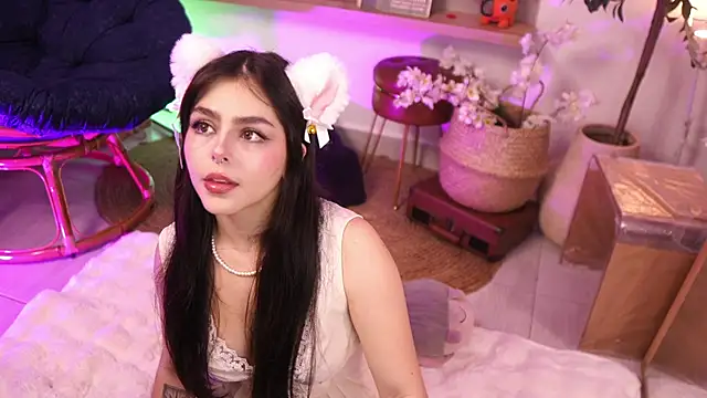 Snapshot of Dear_Morgan chatting on November 2025 11:04:01 PM Dear Morgan online show from November 2025 11:04:01 PM