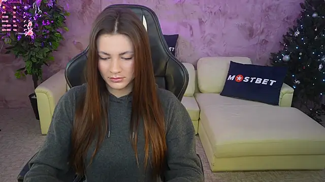 Snapshot of Julia__Star_ chatting on January 2025 11:22:01 AM Julia Star online show from January 2025 11:22:01 AM