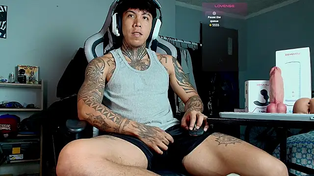 Nickhot0609 online show from October 2025 11:02:01 PM