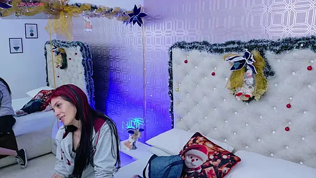 Derieri D online show from December 2025 08:04:01 PM