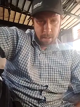 Snapshot of axelongshaft69 chatting on March 2025 04:07:02 PM axelongshaft69 online show from March 2025 04:07:02 PM