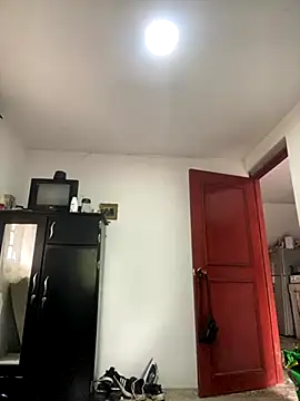 Jestebanano online show from October 2025 01:32:01 PM