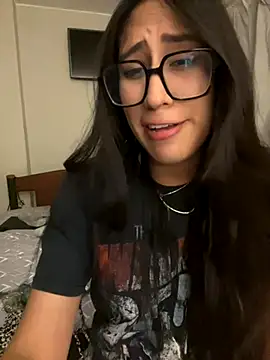 AleFantasy0001 online show from October 2025 04:23:02 AM