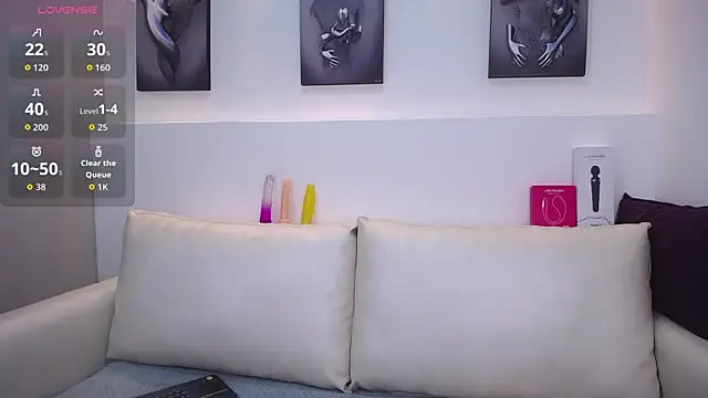 Melodi Roux online show from October 2025 12:13:02 PM