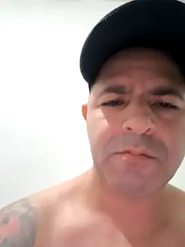 Snapshot of Marciogrei chatting on November 2025 07:59:02 PM Marciogrei online show from November 2025 07:59:02 PM