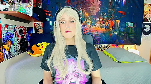 Snapshot of HakuRukushka chatting on November 2025 08:21:02 PM HakuRukushka online show from November 2025 08:21:02 PM