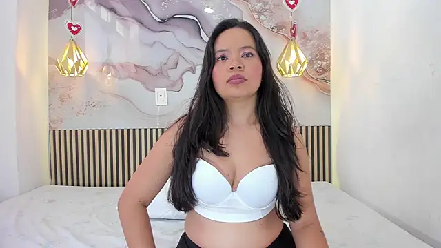 EvelynSweet1 online show from June 2026 09:13:01 PM