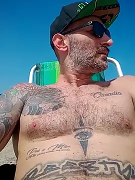 Snapshot of rolesexy chatting on February 2025 05:28:01 PM rolesexy online show from February 2025 05:28:01 PM