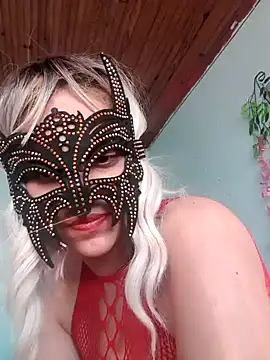 Snapshot of Queen666997 chatting on December 2024 06:11:01 AM Queen666997 online show from December 2024 06:11:01 AM