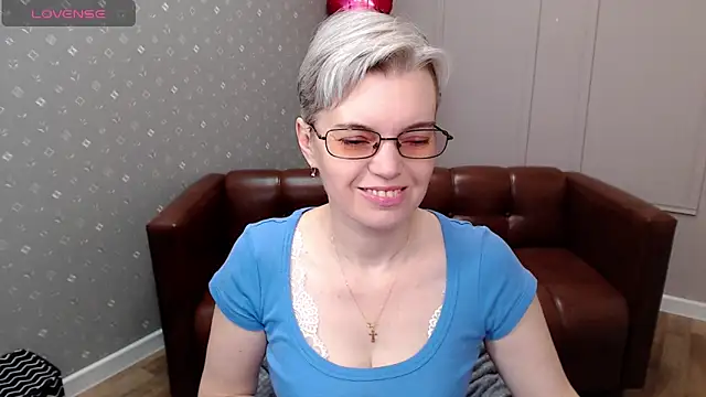 Cutie Erikaa1 online show from April 2026 02:10:01 AM