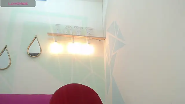 Mia-kalinfa online show from January 2025 12:52:01 PM