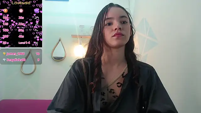 Mia-kalinfa online show from January 2025 04:04:02 PM