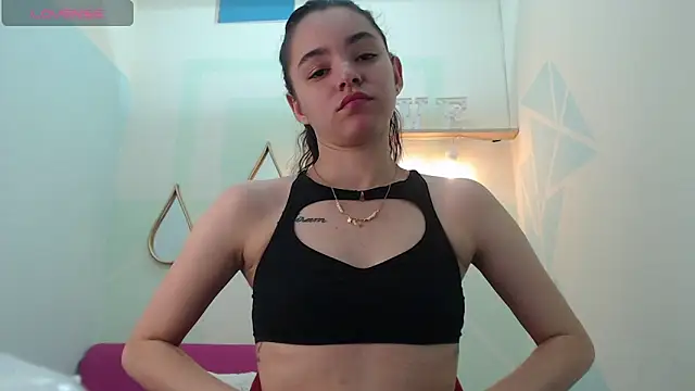 Mia-kalinfa online show from February 2025 06:04:01 PM