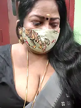 Snapshot of maniisha chatting on December 2024 11:02:01 PM maniisha online show from December 2024 11:02:01 PM